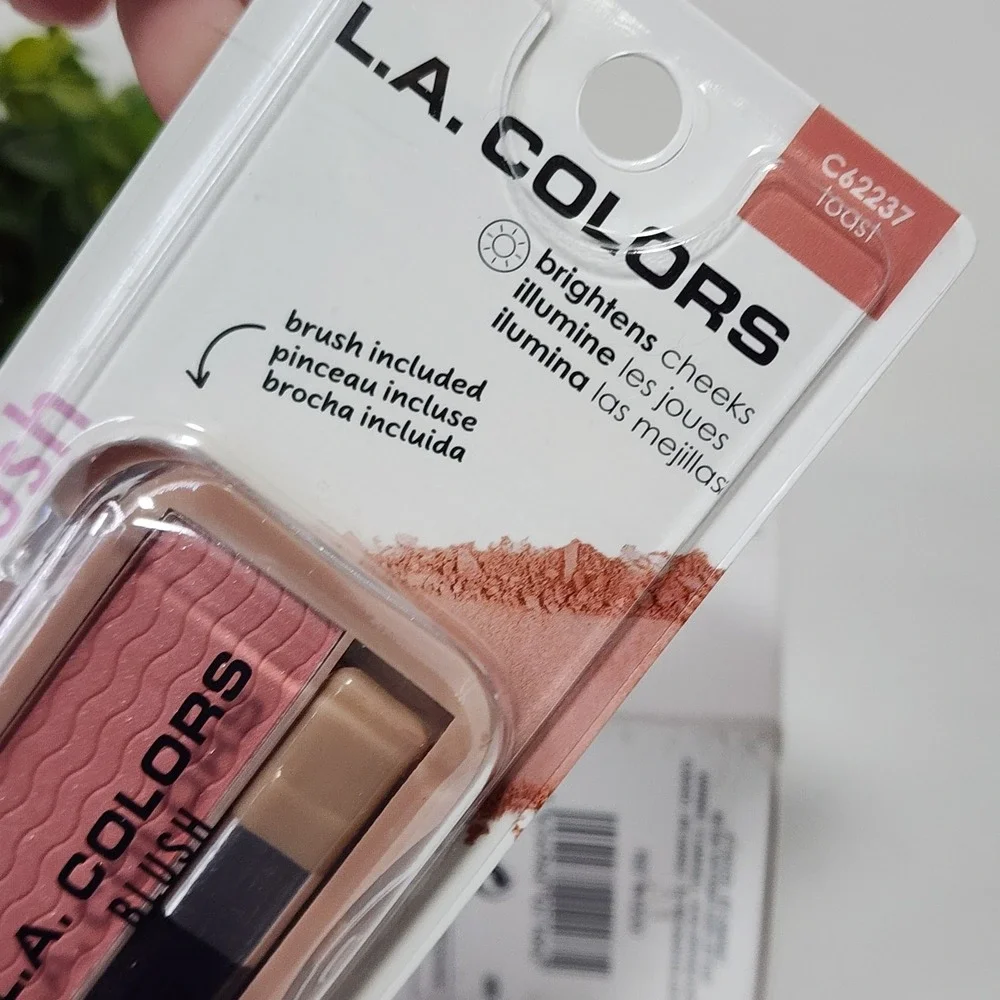 L.A. COLORS Powder Blush - Toast C62237 ~ 0.13 oz ~ Lot of 2 ~ New